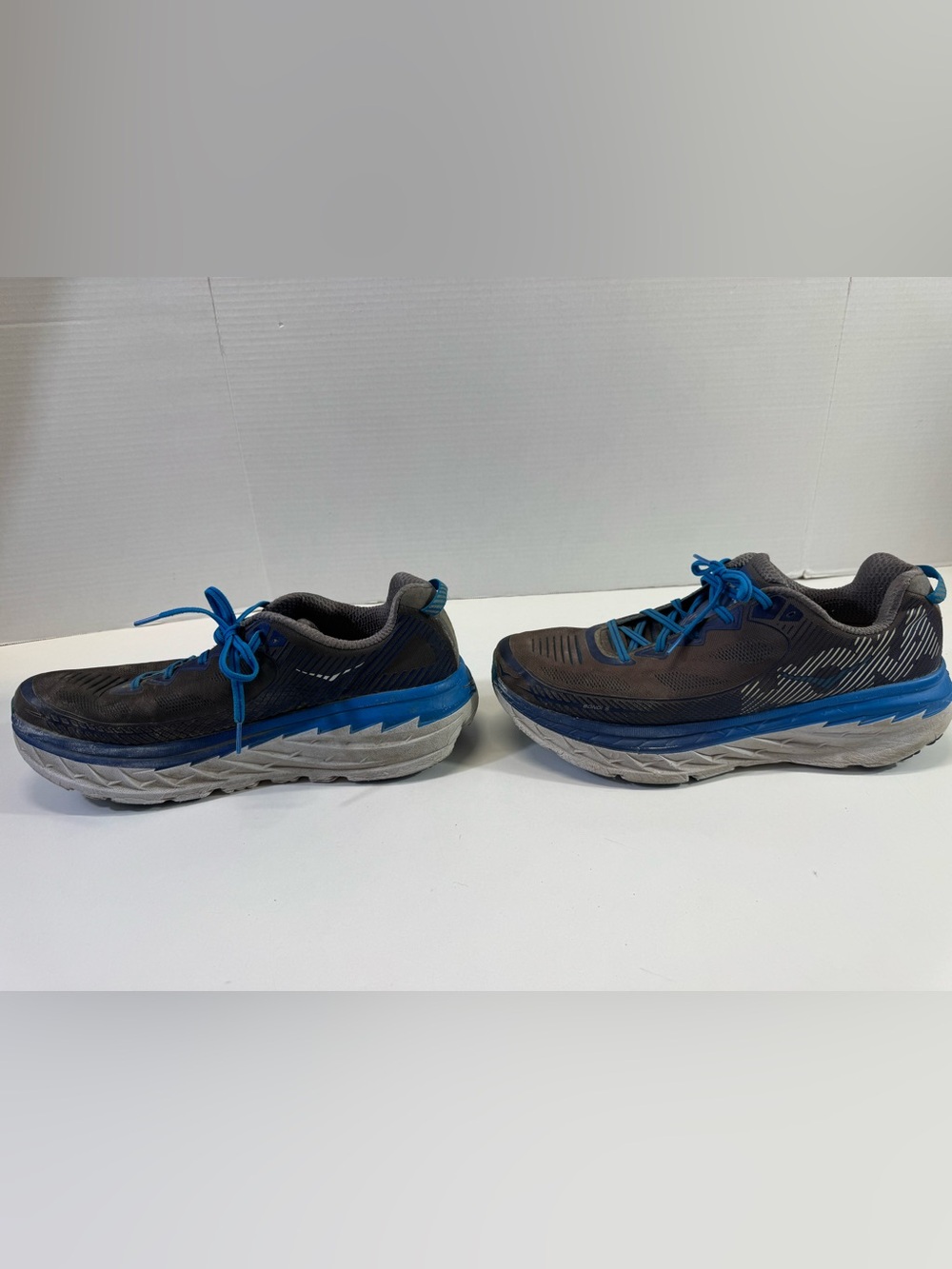 Hoka One One Gray and Blue Men's Athletic Running Shoes size 13